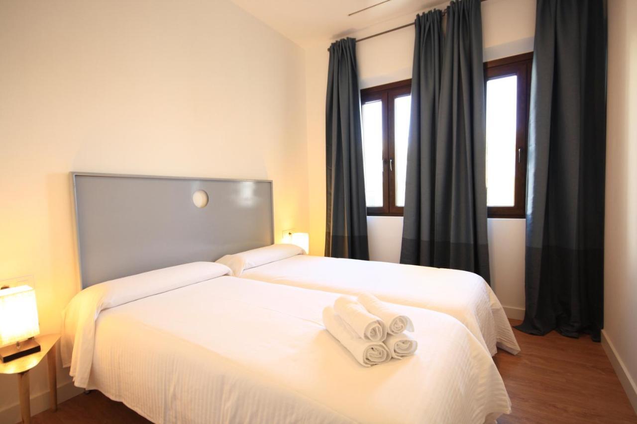 Apartamentos Setas Center Севілья Екстер'єр фото