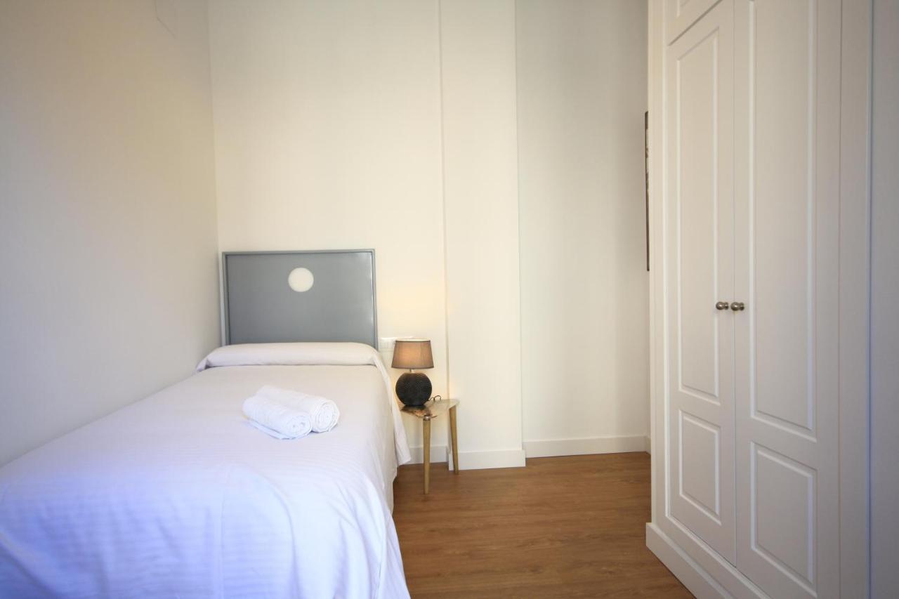 Apartamentos Setas Center Севілья Екстер'єр фото